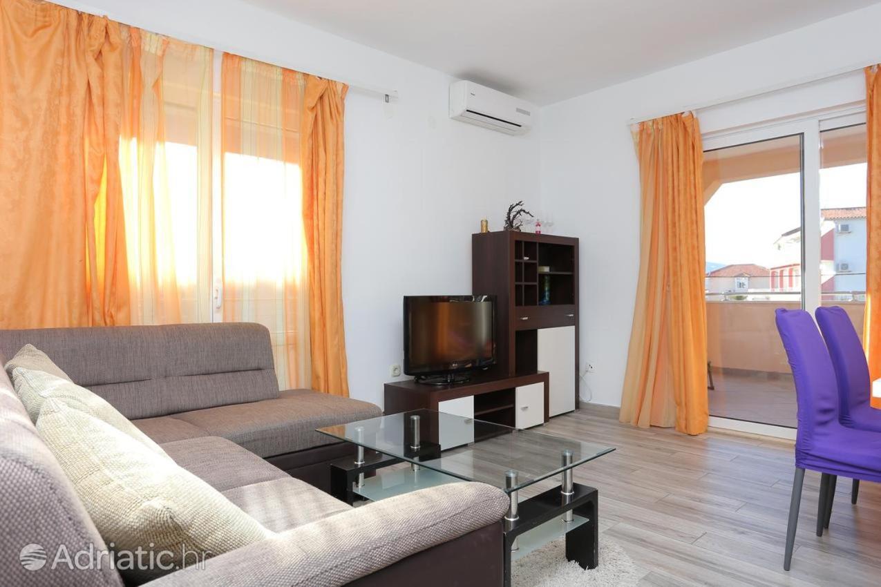 Apartments Luciano Сегет-Враниця Екстер'єр фото