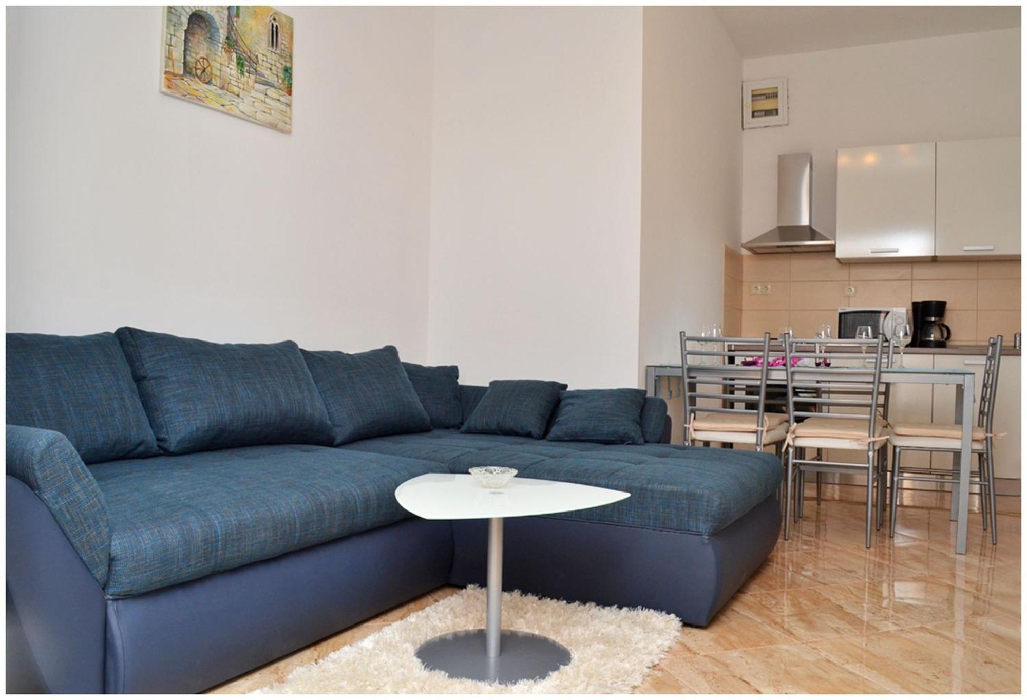 Apartments Luciano Сегет-Враниця Екстер'єр фото